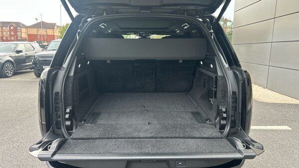 Used Land Rover Range Rover 2024 for sale - 76168543: Photo 10