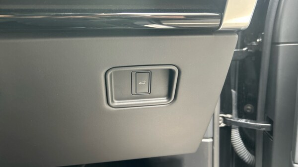 Used Land Rover Range Rover 2024 for sale - 76168543: Photo 43