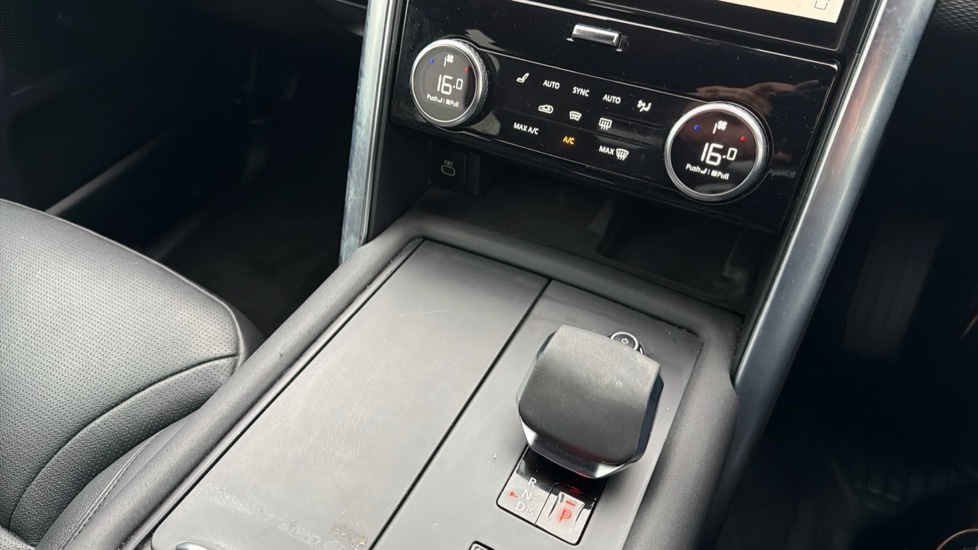 Used Land Rover Discovery 2021 for sale - 76597978: Photo 13