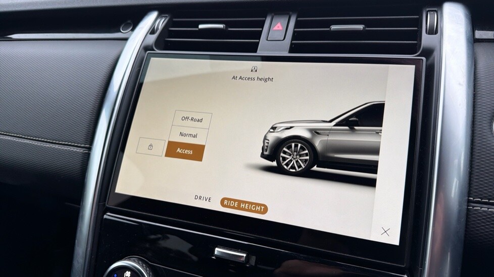 Used Land Rover Discovery 2021 for sale - 76597978: Photo 36