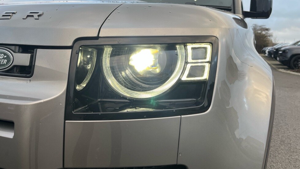 Used Land Rover Defender 2025 for sale - 76874945: Photo 17