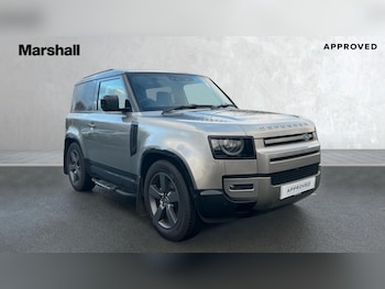 Land Rover - Defender