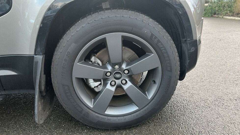 Used Land Rover Defender 2025 for sale - 76874945: Photo 27