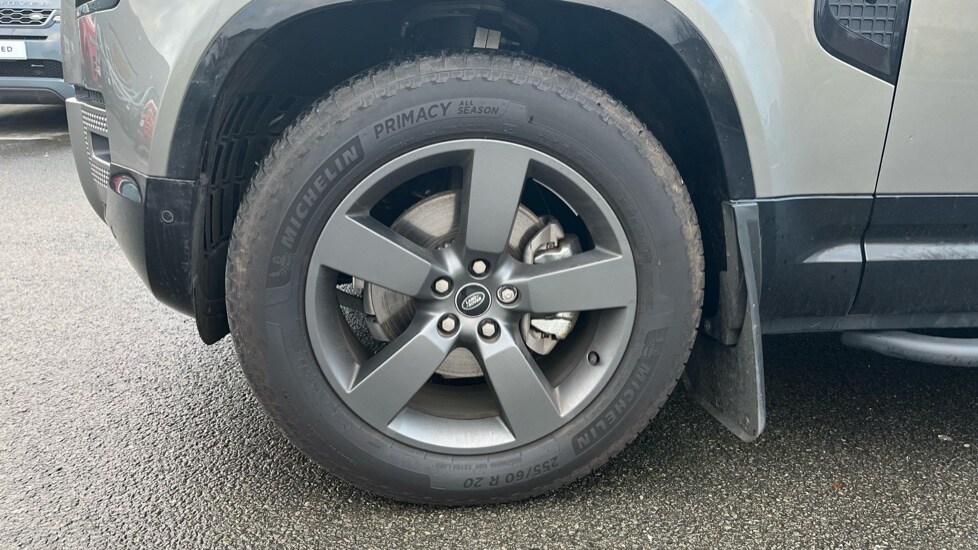 Used Land Rover Defender 2025 for sale - 76874945: Photo 8