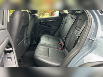 Used Land Rover Range Rover Evoque 2022 for sale - 76361884: Photo