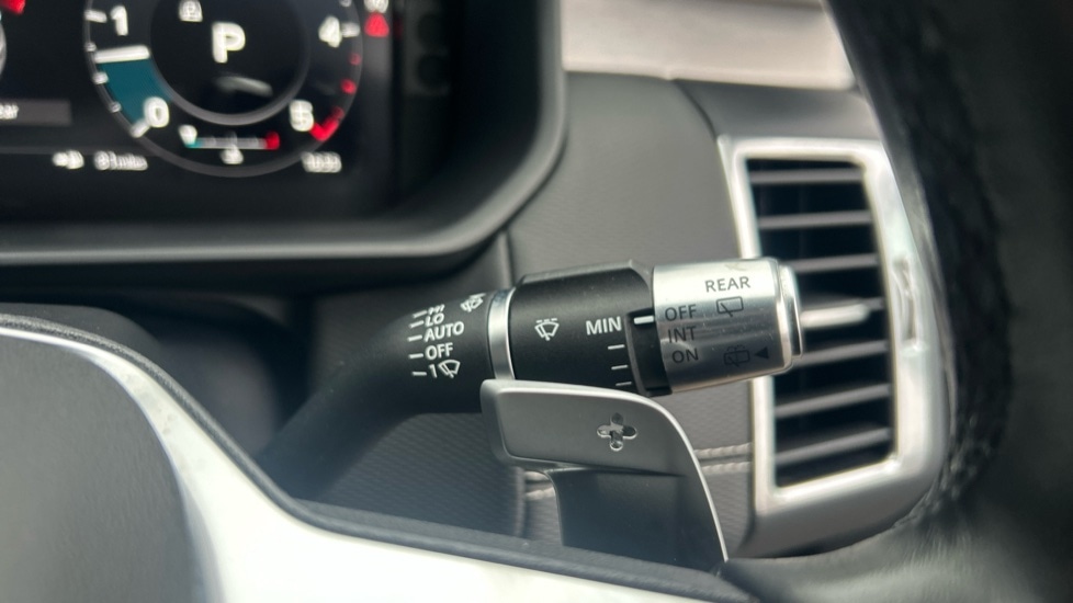 Used Land Rover Discovery 2021 for sale - 76095965: Photo 36