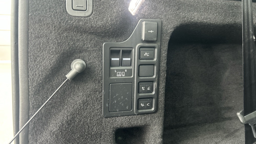 Used Land Rover Discovery 2021 for sale - 76095965: Photo 44