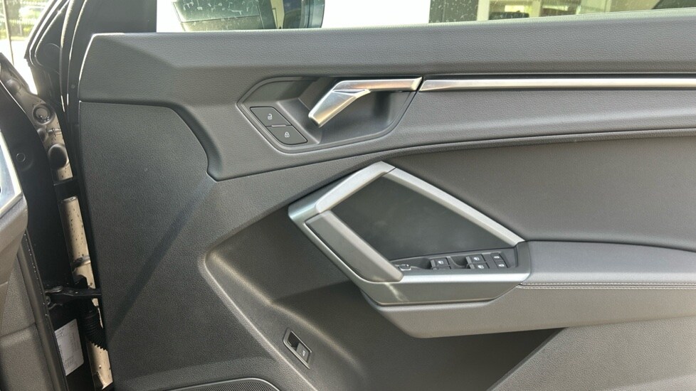 Used Audi Q3 2025 for sale - 76869469: Photo 32