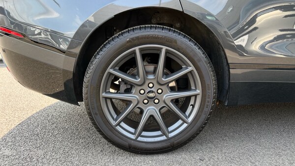 Used Land Rover Range Rover Velar 2024 for sale - 75710055: Photo 32