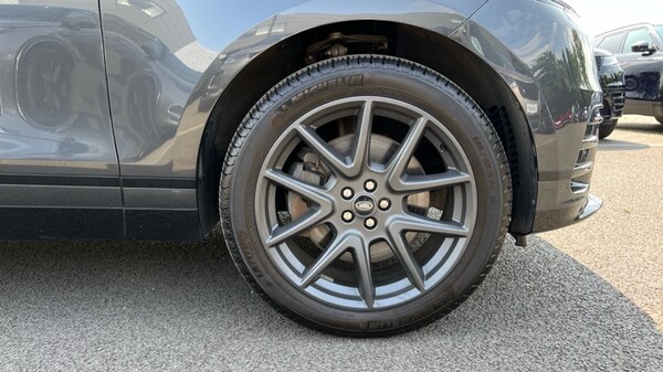 Used Land Rover Range Rover Velar 2024 for sale - 75710055: Photo 33