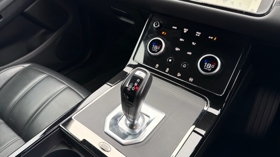 Used Land Rover Range Rover Evoque 2022 for sale - 76870320: Photo 38