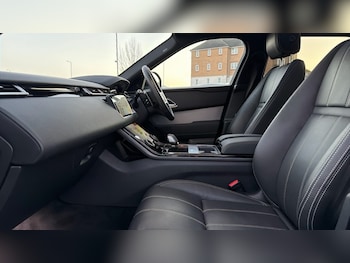 Used Land Rover Range Rover Velar 2022 for sale - 76874910: Photo
