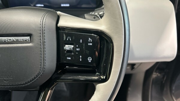 Used Land Rover Range Rover Velar 2024 for sale - 75672056: Photo 24