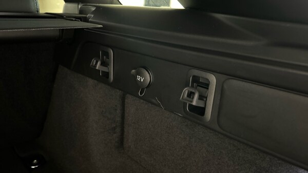 Used Land Rover Range Rover Velar 2024 for sale - 75672056: Photo 37
