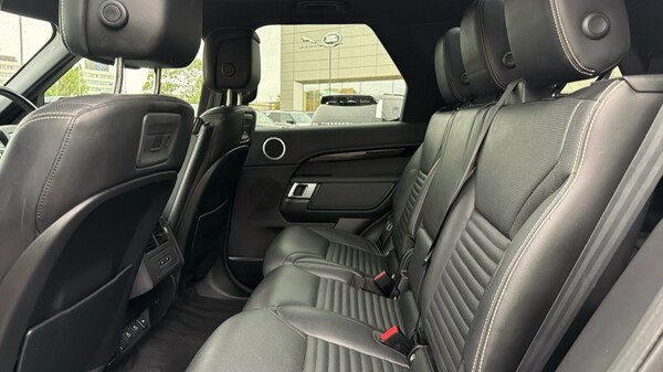 Used Land Rover Discovery 2021 for sale - 76140036: Photo 4
