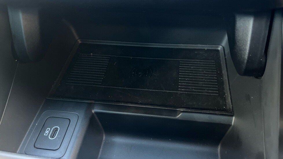 Used Land Rover Range Rover Evoque 2025 for sale - 76556959: Photo 12