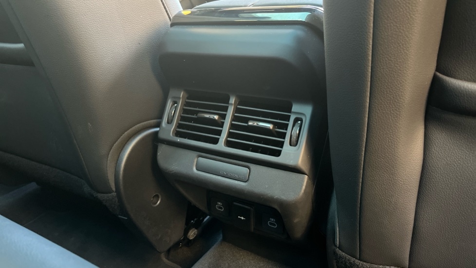 Used Land Rover Range Rover Evoque 2025 for sale - 76556959: Photo 18