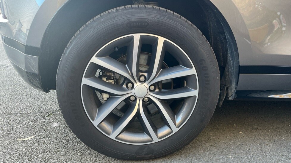 Used Land Rover Range Rover Evoque 2025 for sale - 76556959: Photo 28