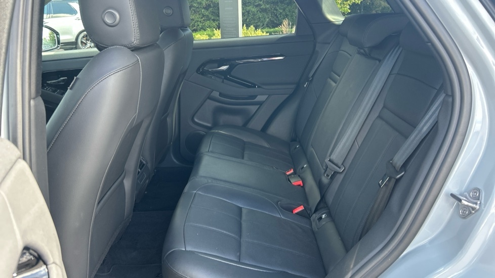 Used Land Rover Range Rover Evoque 2024 for sale - 76452106: Photo 4