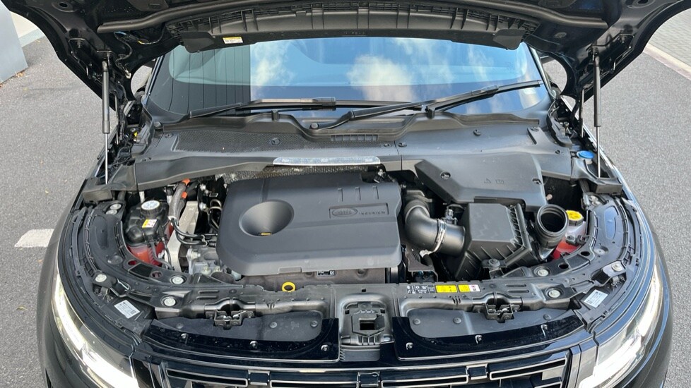 Used Land Rover Range Rover Evoque 2024 for sale - 76033612: Photo 30