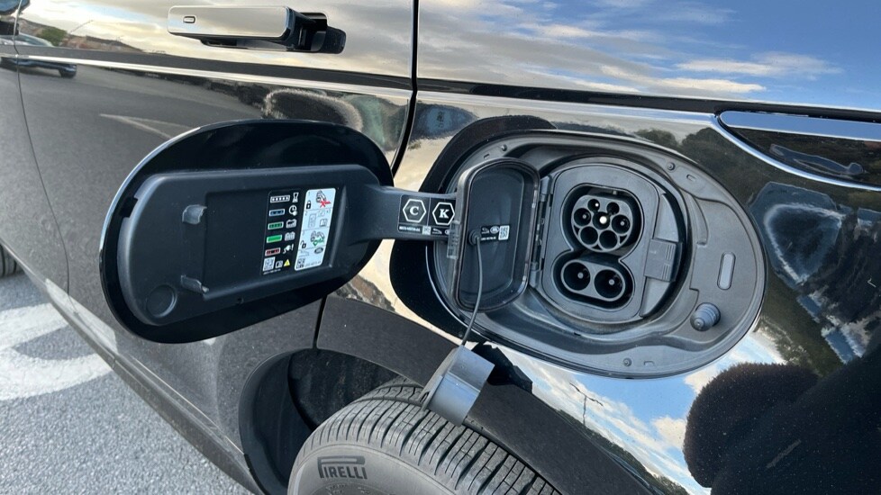 Used Land Rover Range Rover Evoque 2024 for sale - 76033612: Photo 40