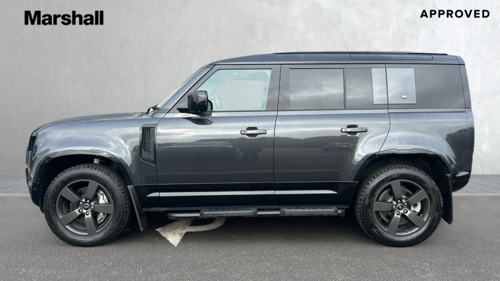 Used Land Rover Defender 2023 for sale - 76434819: Photo 26