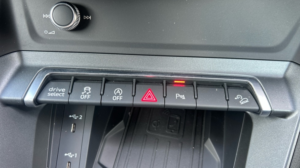 Used Audi Q3 2025 for sale - 76261698: Photo 51