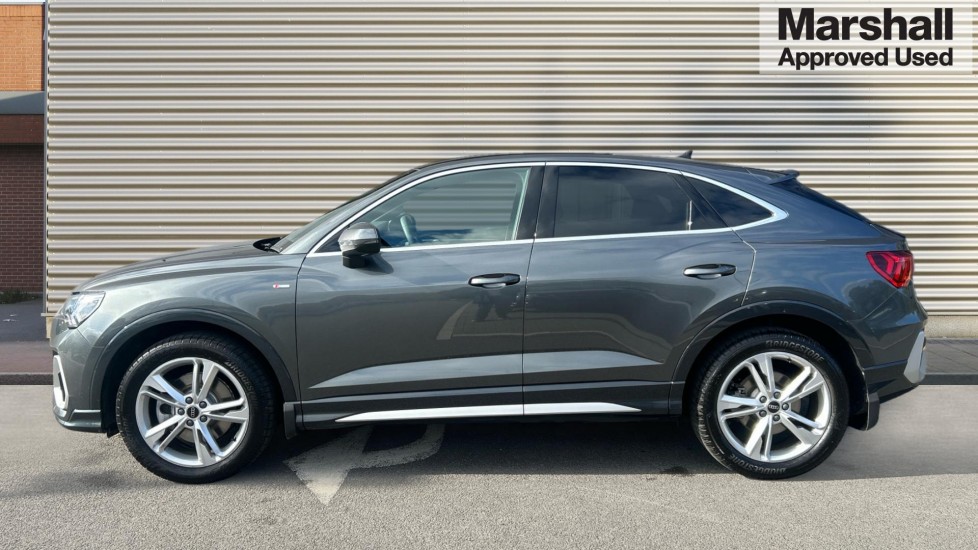 Used Audi Q3 2025 for sale - 76261698: Photo 6