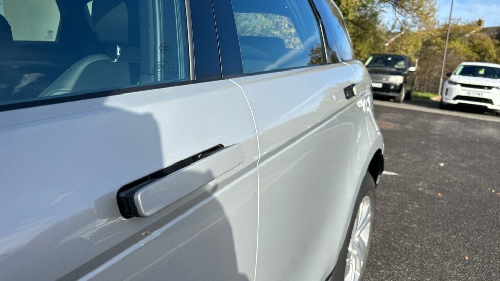 Used Land Rover Range Rover Evoque 2022 for sale - 77050897: Photo 47