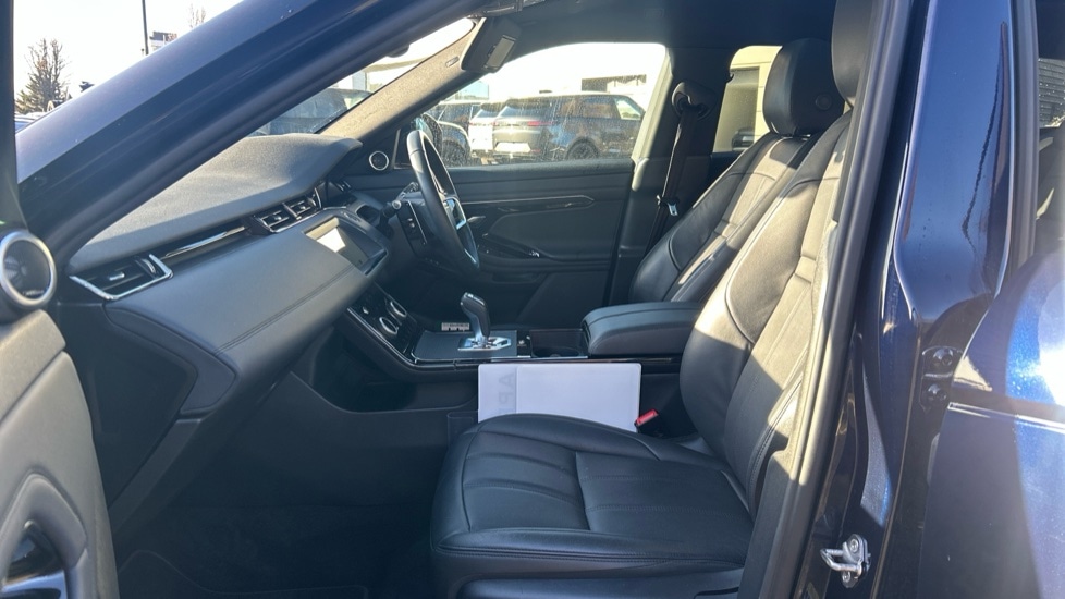 Used Land Rover Range Rover Evoque 2022 for sale - 76872483: Photo 3