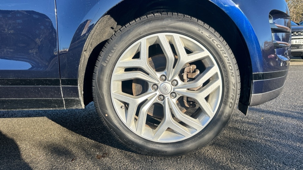 Used Land Rover Range Rover Evoque 2022 for sale - 76872483: Photo 33