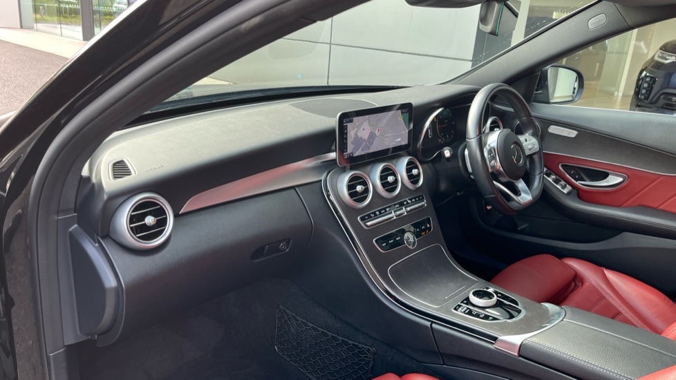 Used Mercedes-Benz C-Class 2021 for sale - 76067031: Photo 10