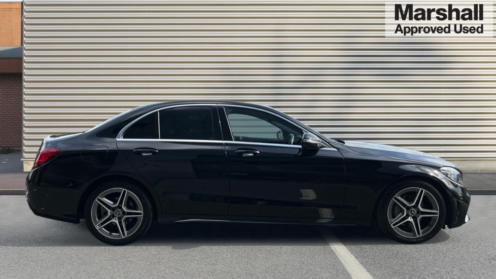 Used Mercedes-Benz C-Class 2021 for sale - 76067031: Photo 2