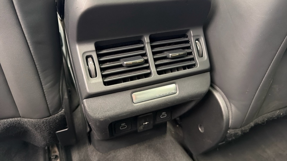 Used Land Rover Range Rover Evoque 2023 for sale - 76874545: Photo 18