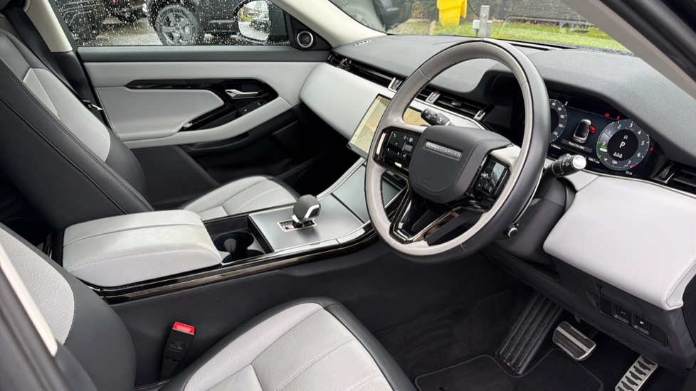 Used Land Rover Range Rover Evoque 2023 for sale - 76874545: Photo 28