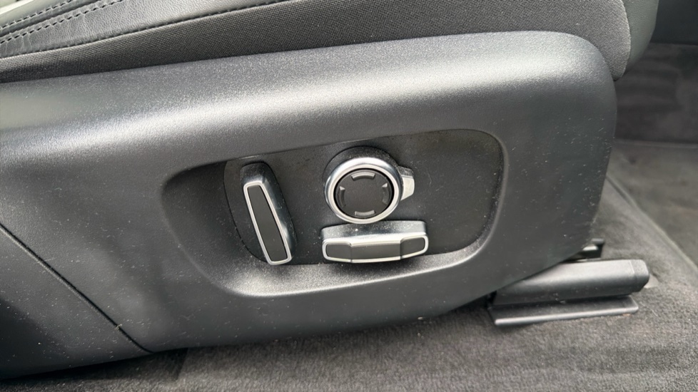 Used Land Rover Range Rover Evoque 2023 for sale - 76874545: Photo 34