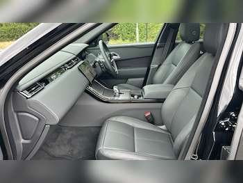 Used Land Rover Range Rover Velar 2025 for sale - 75751086: Photo