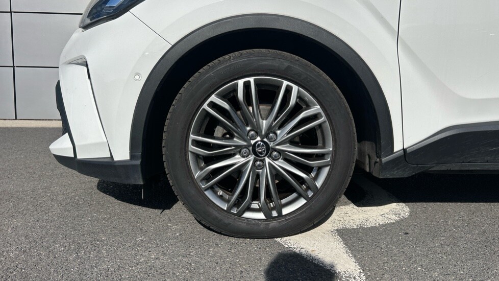 Used Toyota C-HR 2022 for sale - 75843942: Photo 17