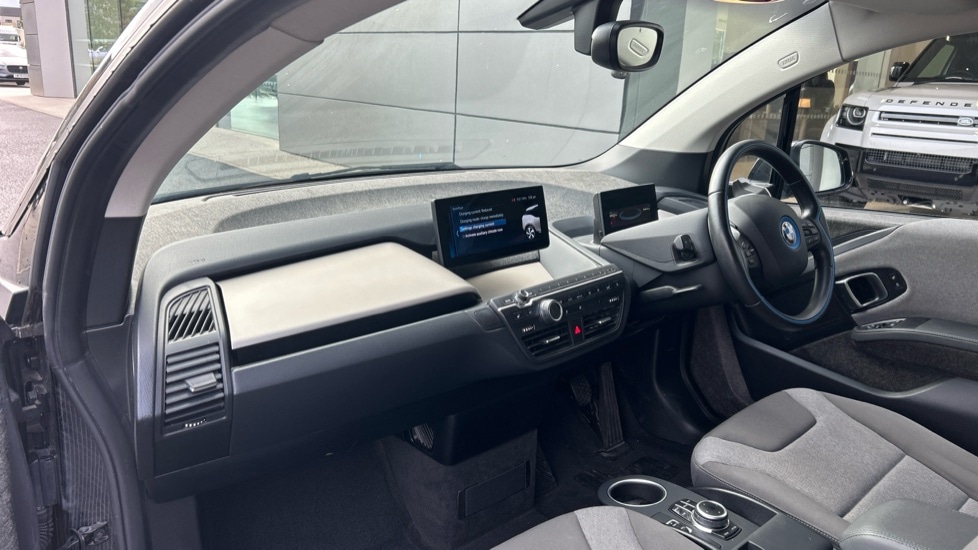 Used BMW i3 2022 for sale - 76871216: Photo 10