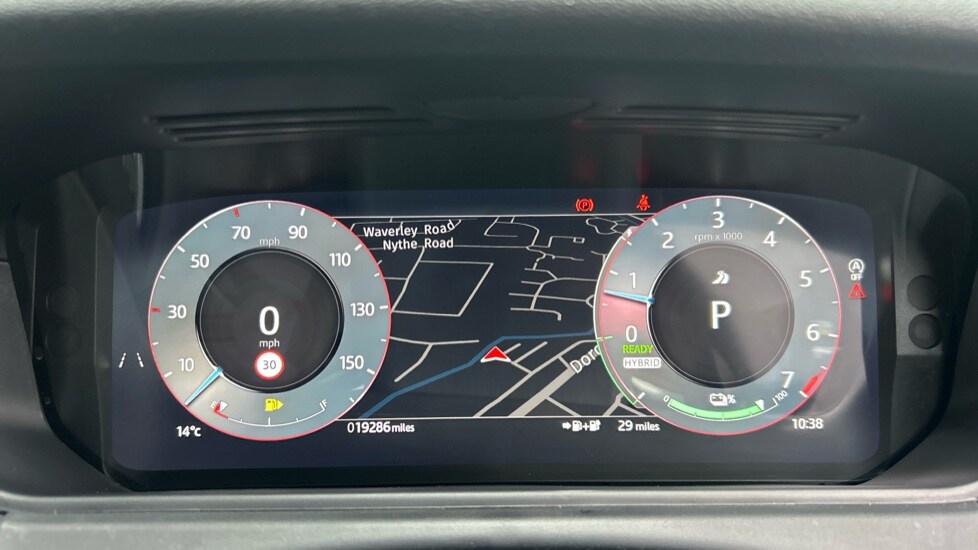 Used Land Rover Range Rover Velar 2024 for sale - 76540039: Photo 16