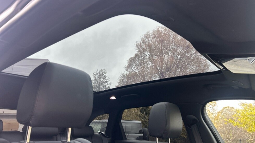 Used Land Rover Range Rover Velar 2024 for sale - 76540039: Photo 20