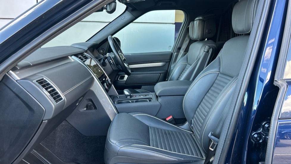 Used Land Rover Discovery 2022 for sale - 76948290: Photo 3