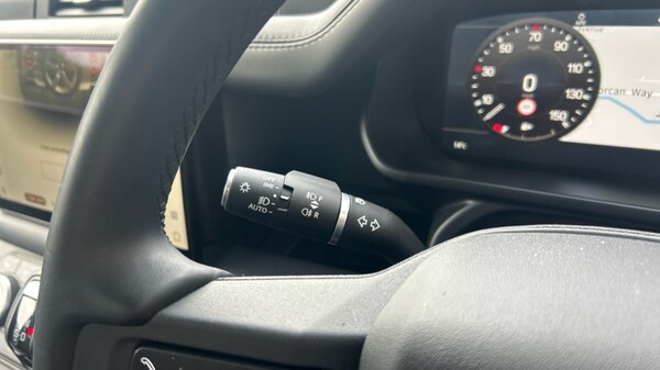 Used Land Rover Defender 2023 for sale - 76079052: Photo 43