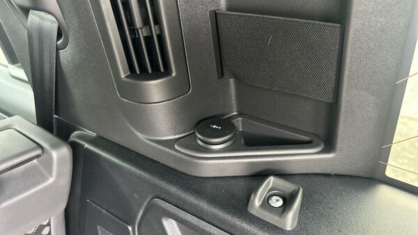 Used Land Rover Defender 2023 for sale - 76079052: Photo 55