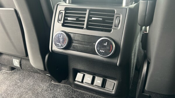 Used Land Rover Discovery 2023 for sale - 76261595: Photo 18