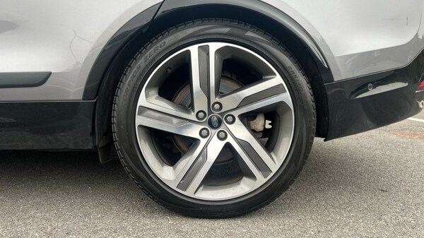 Used Land Rover Discovery 2023 for sale - 76261595: Photo 8