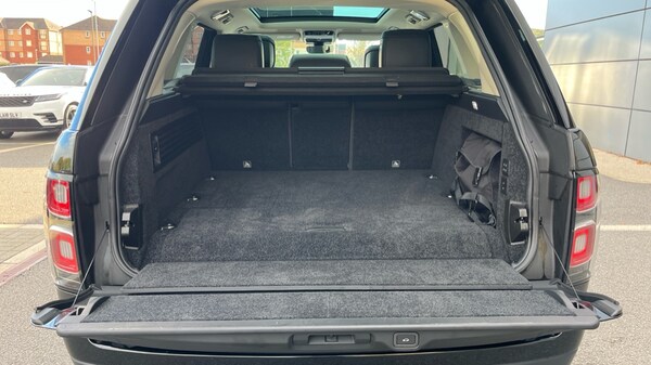 Used Land Rover Range Rover 2021 for sale - 76297515: Photo 10
