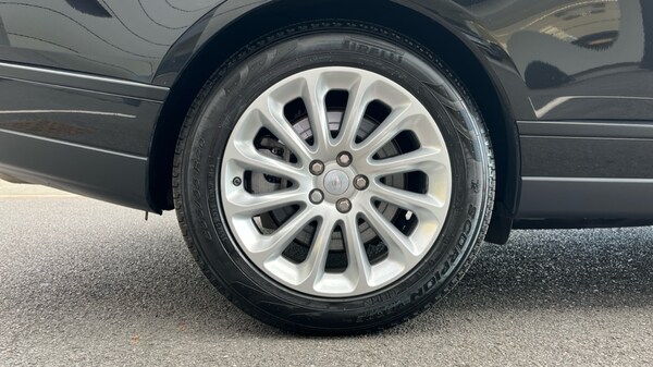 Used Land Rover Range Rover 2021 for sale - 76297515: Photo 32