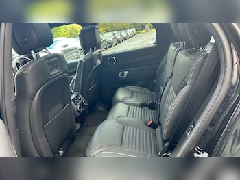 Used Land Rover Discovery 2022 for sale - 75615165: Photo
