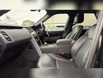 Used Land Rover Discovery 2021 for sale - 76466371: Photo